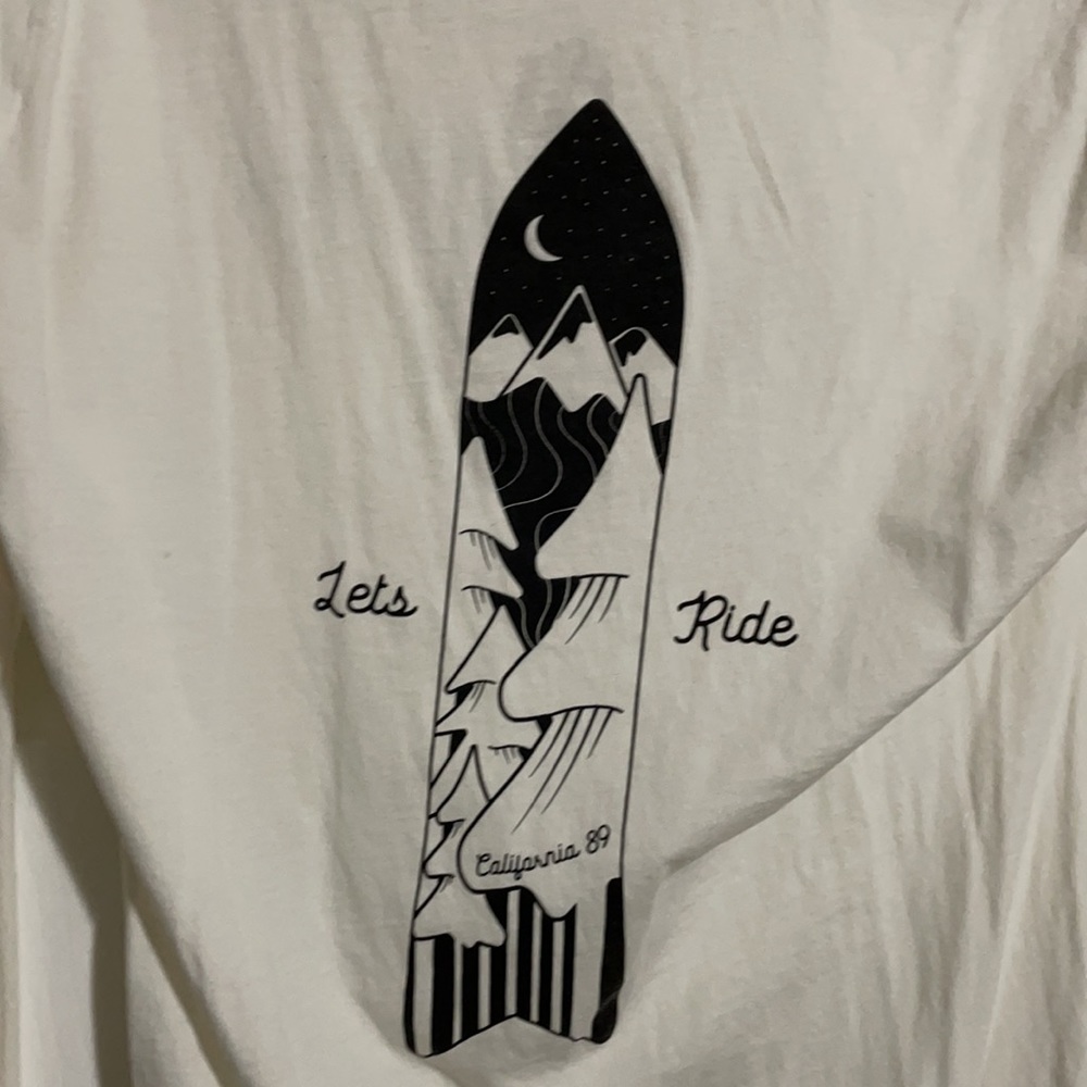 Long sleeve Tshirt - Picture 3 of 4